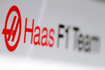 Логотип команды Haas в Формуле 1