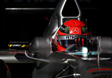 Михаэль Шумахер на тестах в Барселоне 21-го февраля 2011