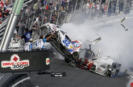 Авария на гонке серии NASCAR Nationwide в Дайтоне 2013