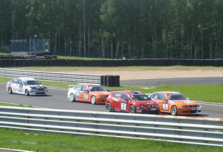 Старт второй гонки группы «Объединенный-2000» RTCC в Смоленске 2011